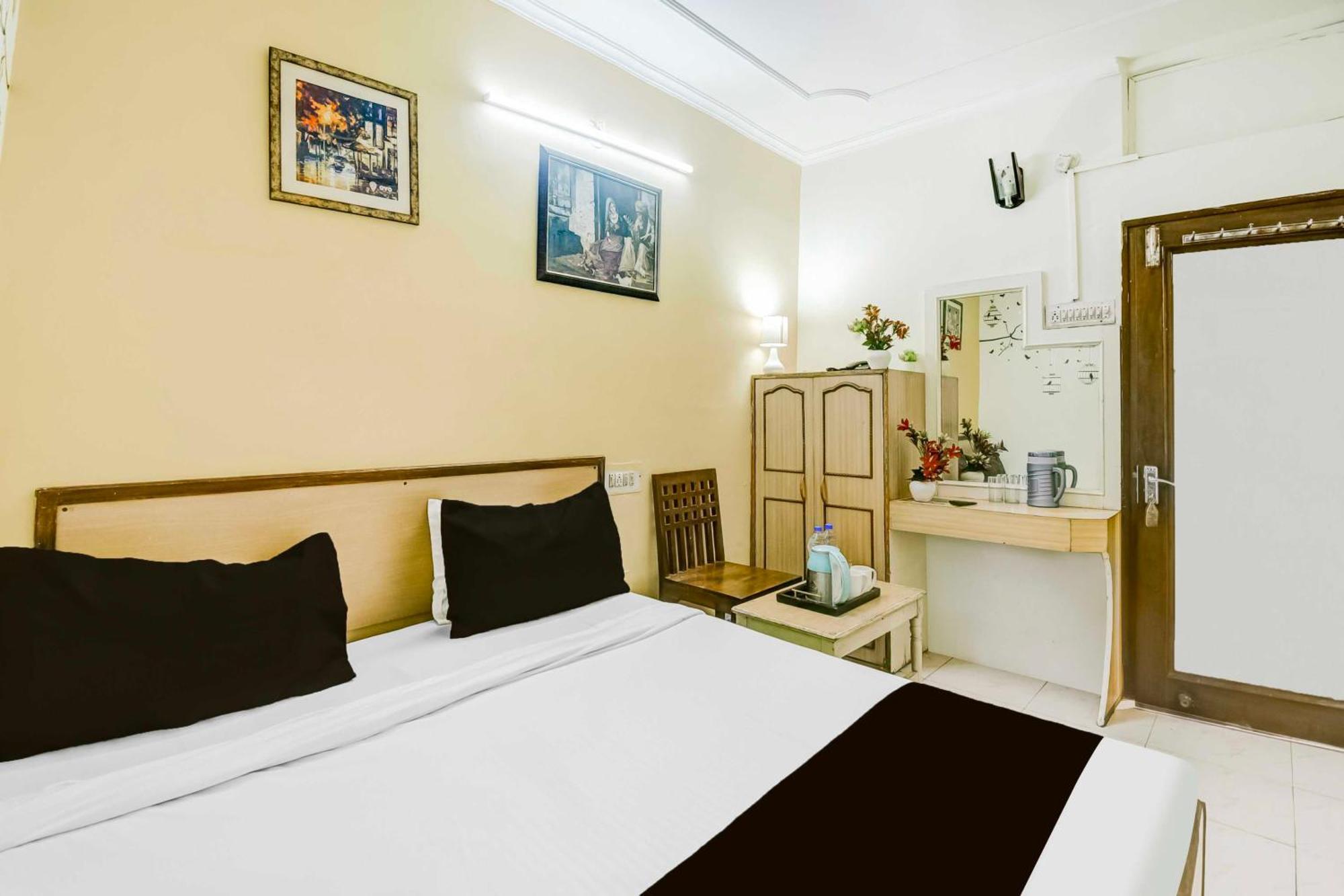 Super Collection O Sindhi Camp Formerly Hotel Paul Avenue Jaipur Buitenkant foto